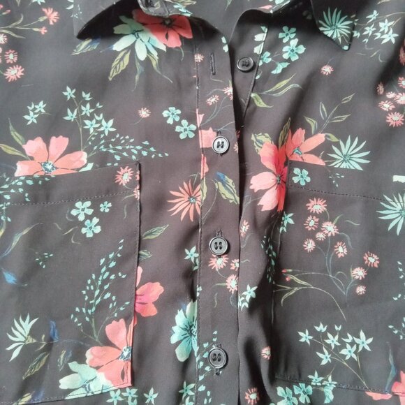 Lane Bryant Black and Colorful Floral Print Roll Tab Sleeve Button Blouse 14 16 - Picture 6 of 12